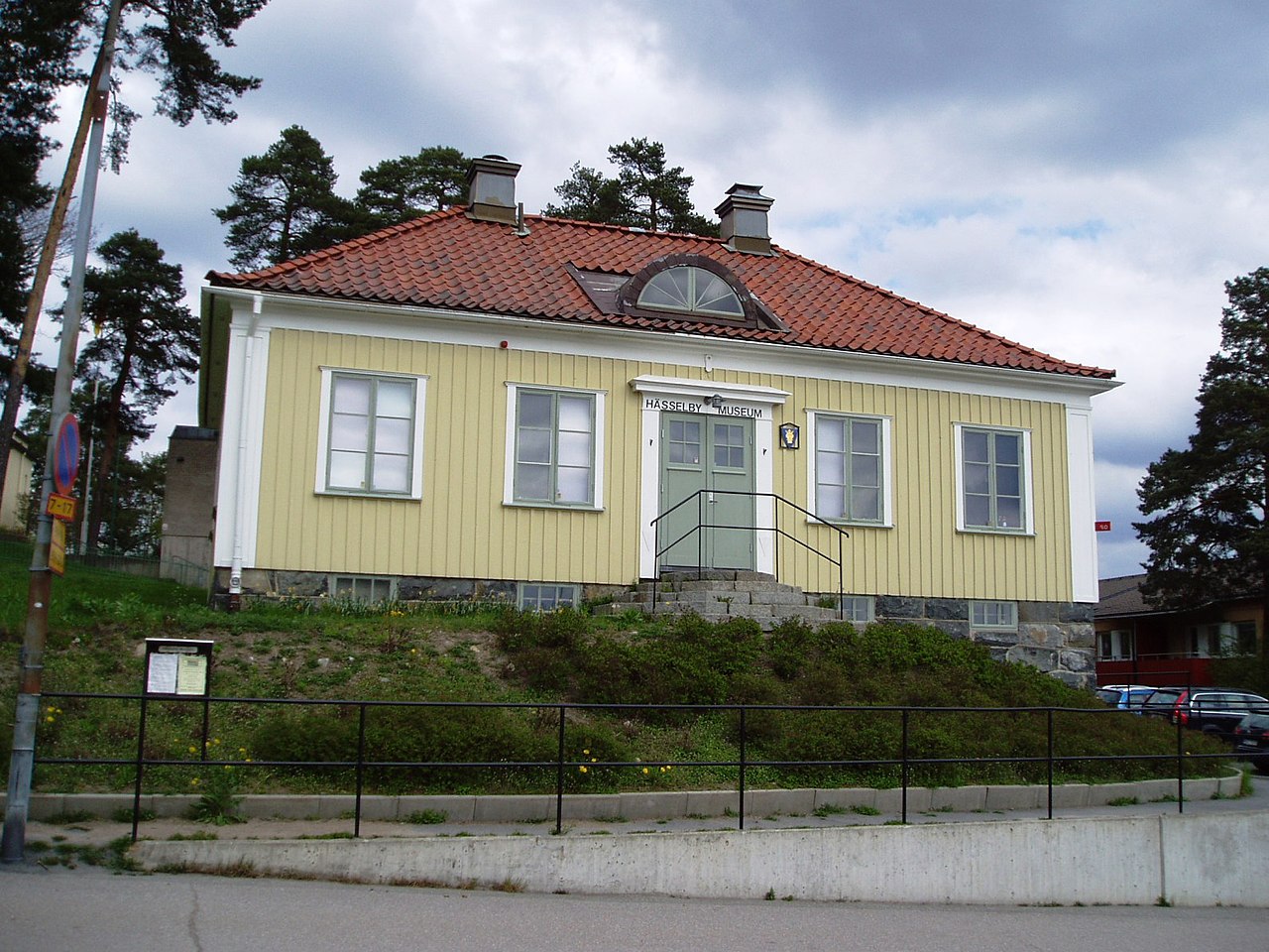 Mordförsök - Hässelby villastad