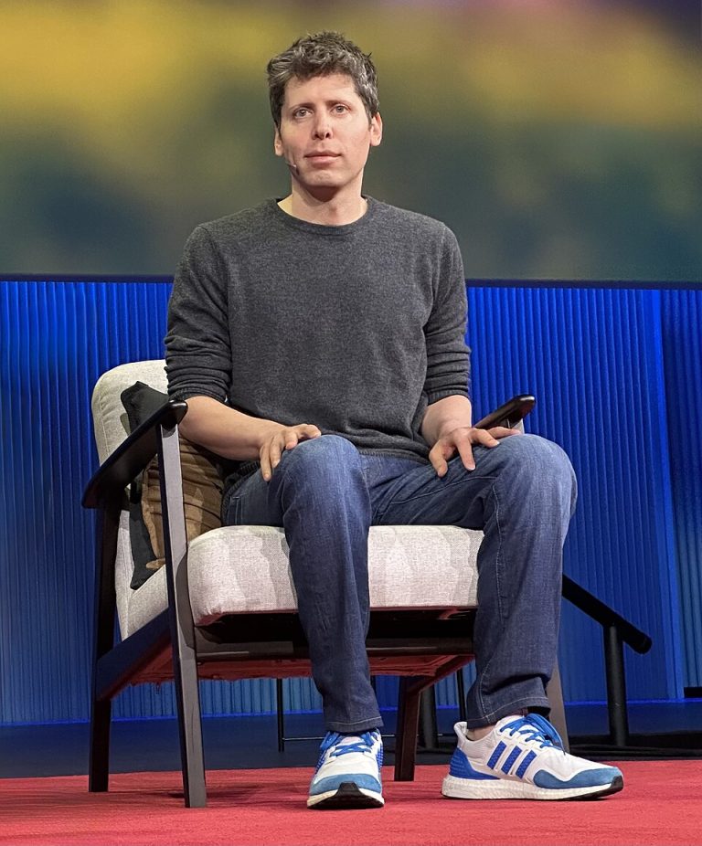 By Steve Jurvetson - https://www.flickr.com/photos/jurvetson/54446118165/, CC BY 2.0, https://commons.wikimedia.org/w/index.php?curid=164150862